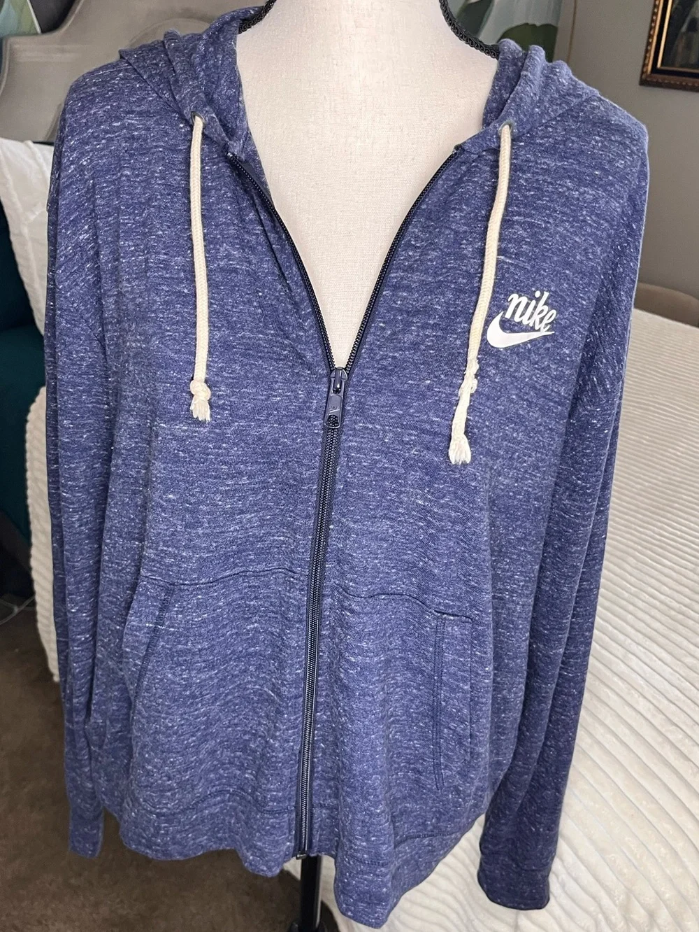Women’s Nike Heathered Blue Full-Zip Hoodie with Cream Drawcords Size Large